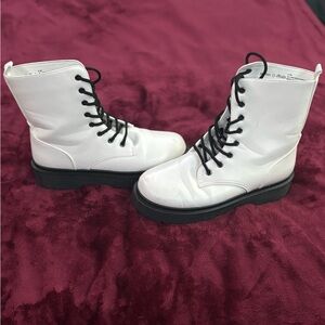 Stylish White Lace-Up Boots